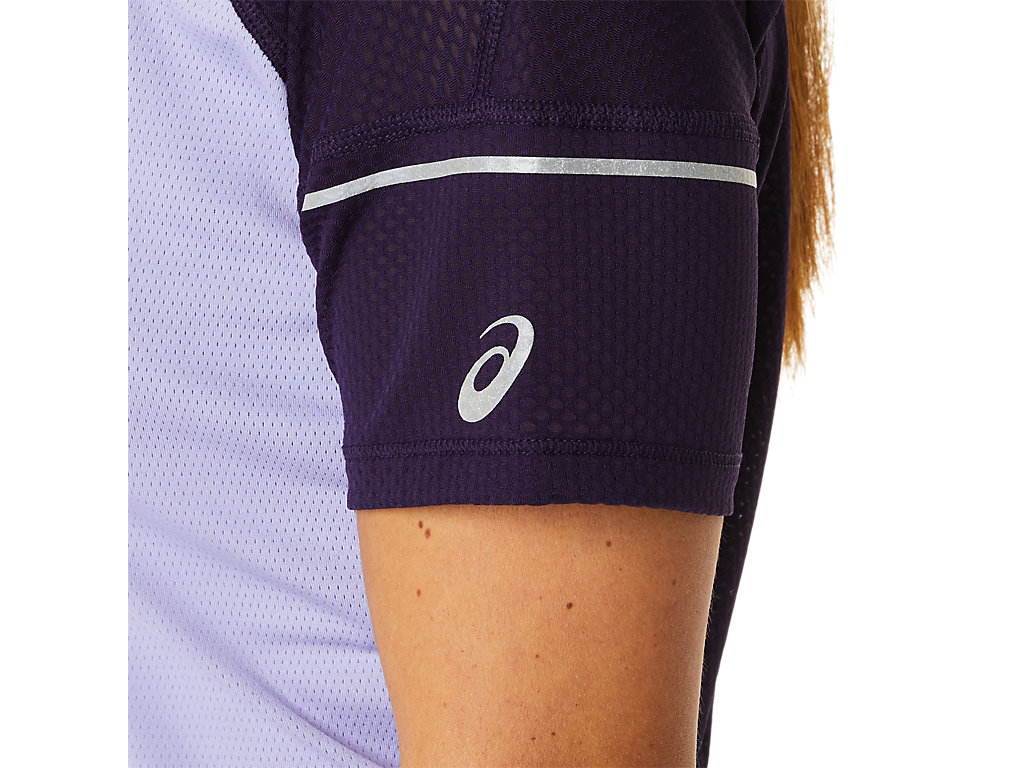 Camiseta Asics Fujitrail Feminino Roxo | 6053-ZNICA