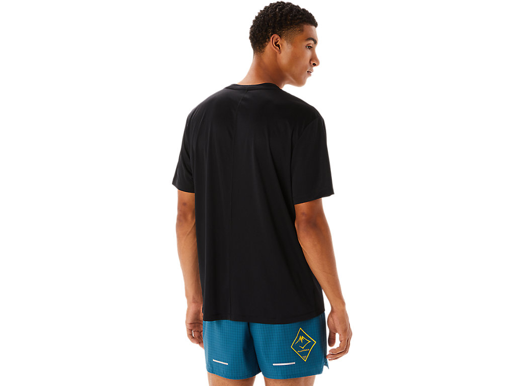 Camiseta Asics Fujitrail Logo Sleeve Masculino Pretas | 6514-PCYIU